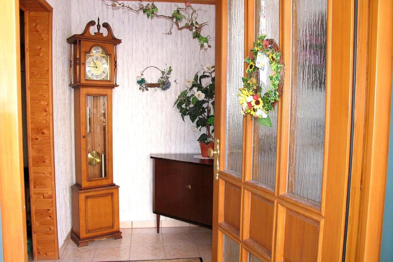 Ferienwohnung Riemer Geisa Экстерьер фото