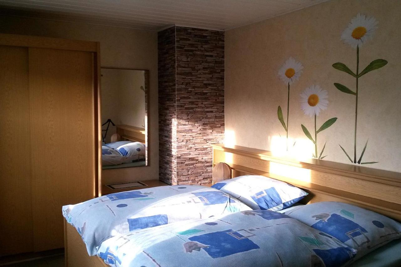 Ferienwohnung Riemer Geisa Экстерьер фото